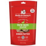 Voir l’image dans la galerie, Stella & Chewy's Dinner Patties - Galettes de Canard et d'Oie - Nourriture Sèche Lyophilisée Sans Grains pour Chiens