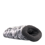 Voir l’image dans la galerie, CLOE CLUZO Sac de Couchage Froissé Feuilles