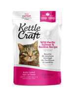 Voir l’image dans la galerie, Kettle Kraft - Saumon Sauvage du Pacifique et Sardine avec Herbe à Chat - Gâteries Tendres pour Chats